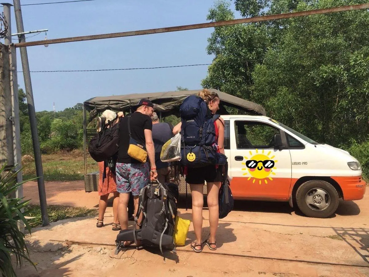 Sevenstars Hostel Σίχανουκβιλ 0*,