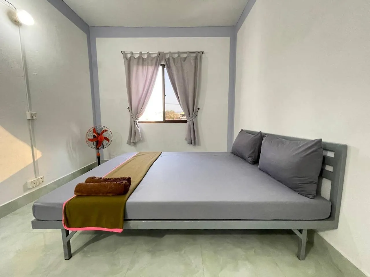 Διαμέρισμα Sevenstars Hostel Σίχανουκβιλ